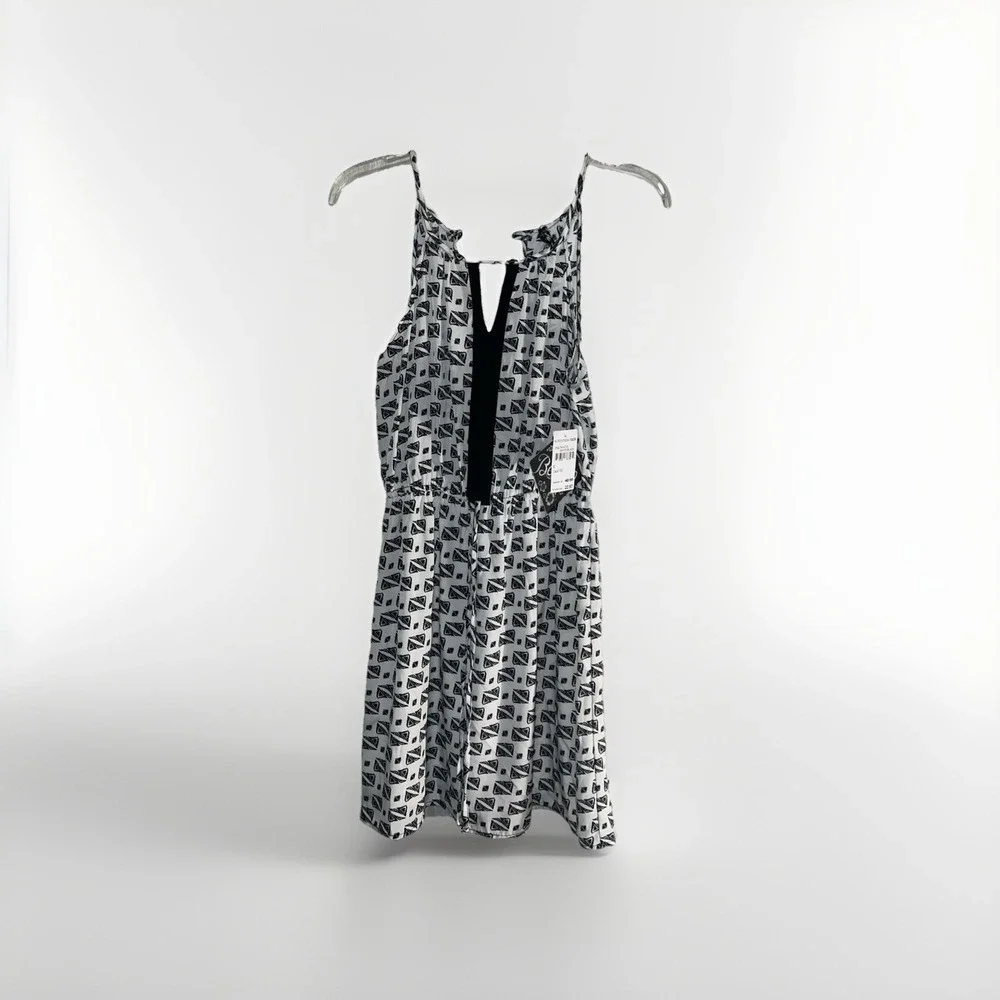 Bebop Sleeveless Dress Sized‎ S - Black & White